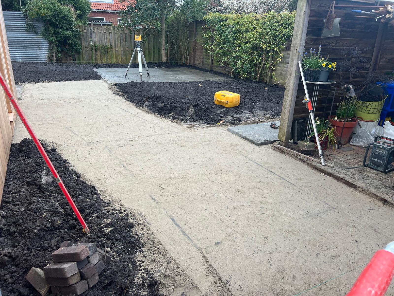 4F23445b 0Bb8 4604 802C E58fe373bee2